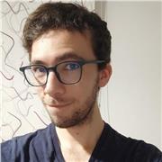 Médico e intérprete médico da clases según tu nivel actual de inglés